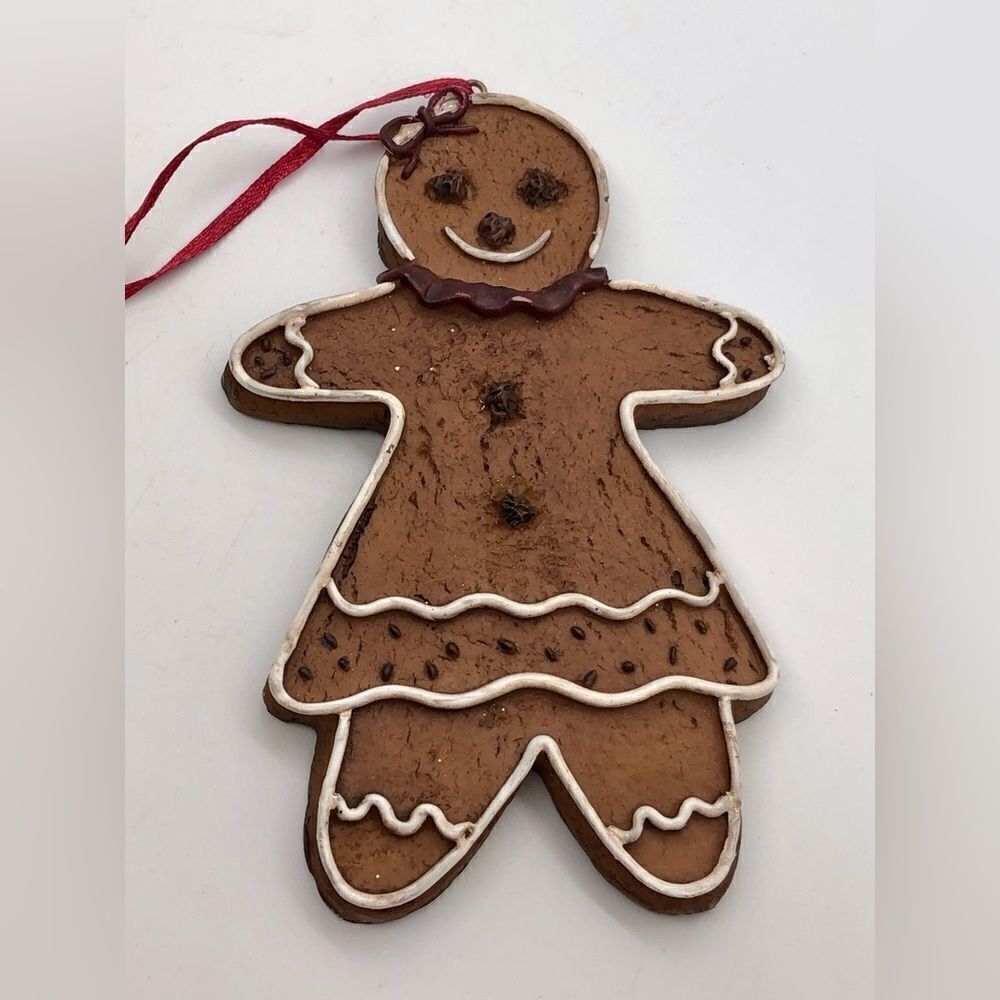 VNT Gingerbread  Lady High End Christmas Tree Winter Holiday Ornament